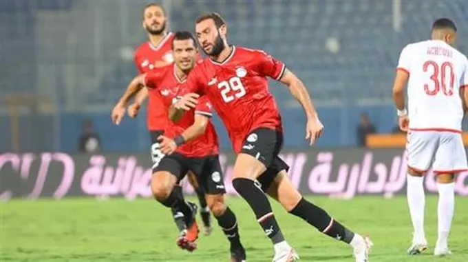 زوجة لاعب الزمالك السابق تثير الجدل بإطلالة