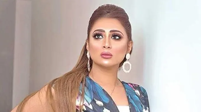 فنانة شهيرة تقاطع التيك توك تضامنًا مع