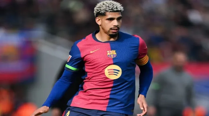 برشلونة يخطط لمستقبل هجومي بعد ليفاندوفسكي