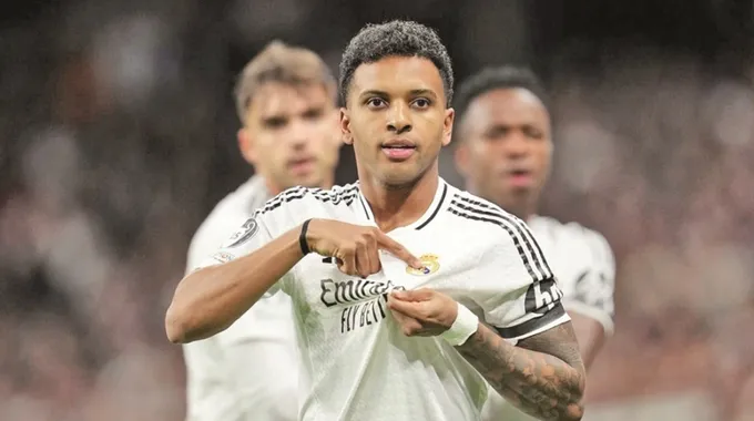 ريال مدريد يبدأ مرحلة جديدة مع دين هويسن